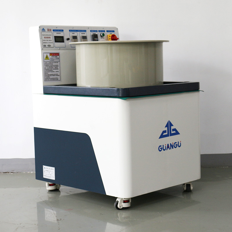Magnetic deburring machine